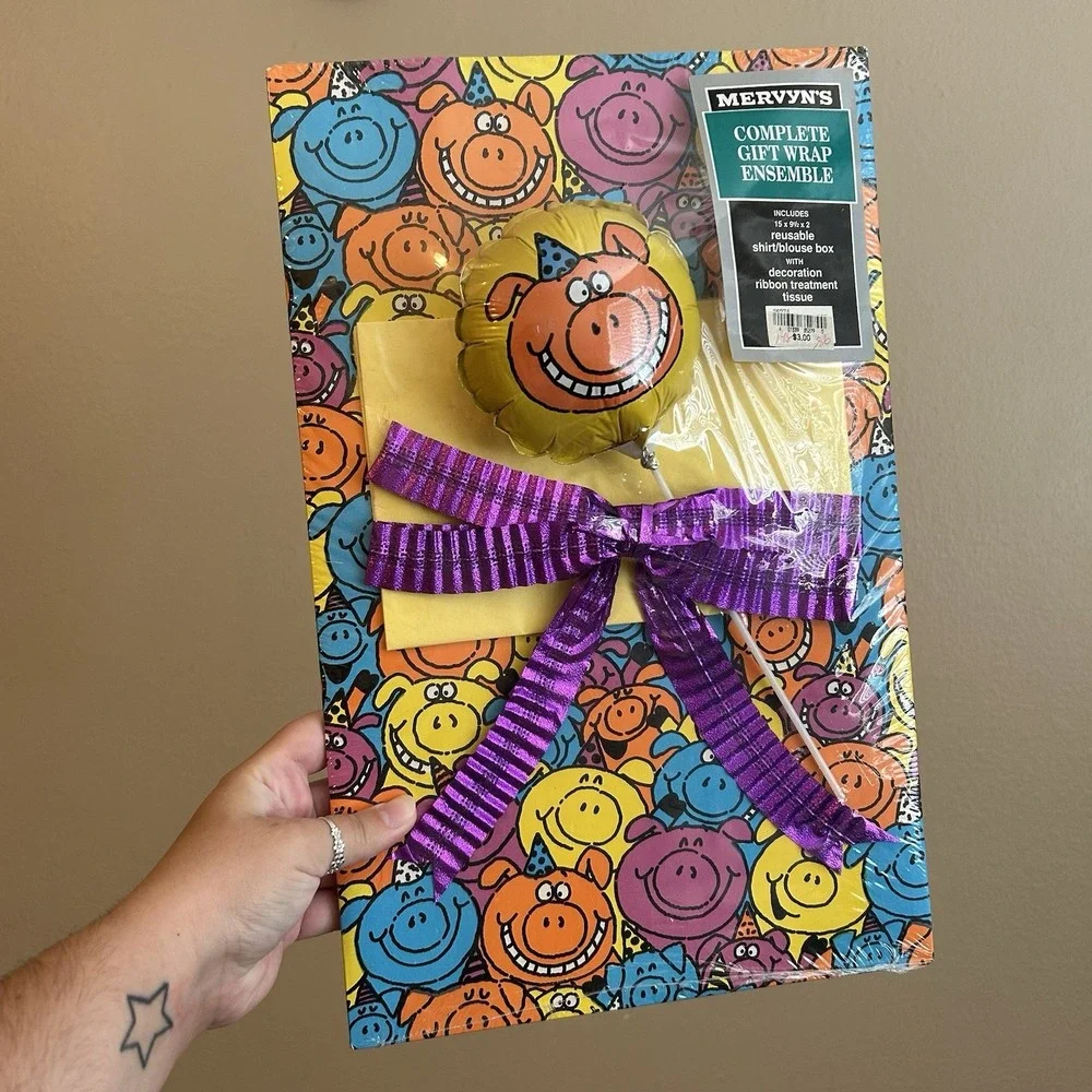 Vintage Complete Gift Wrap Ensemble Colorful Pig Mervyns - Birthday gift Wrap